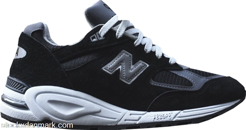 New Balance 990 Heritage Kith Black (W)