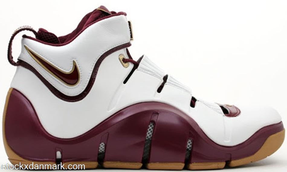 Nike LeBron 4 Christ the King Home PE