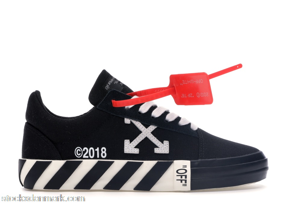 OFF-WHITE Vulc Low Updated Stripes Black (W)OWIA146R198000161000