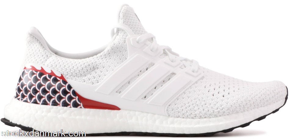 adidas Ultra Boost Clima Dragon BoatEE7150