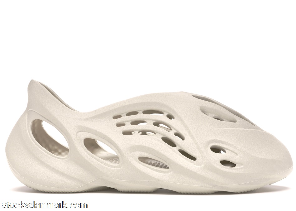 adidas Yeezy Foam RNNR AraratG55486